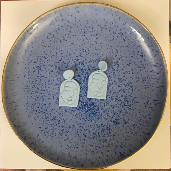 Handmade Abstract Woman’s Face Clay Earrings-Blue - Picture 6 of 11